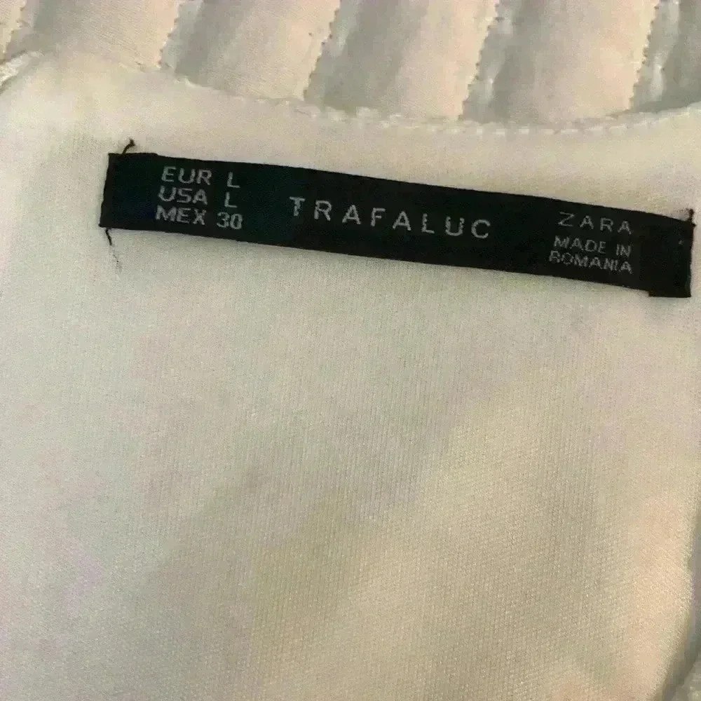 ❤️ 3 for $30 Zara Trafaluc white dress - Picture 3 of 8